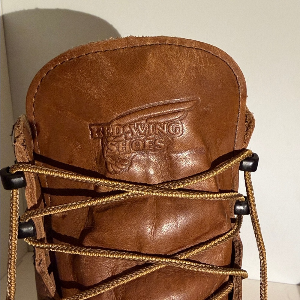 Red Wing Shoes Tan Leather Steel Toe Boots - Picture 7 of 8